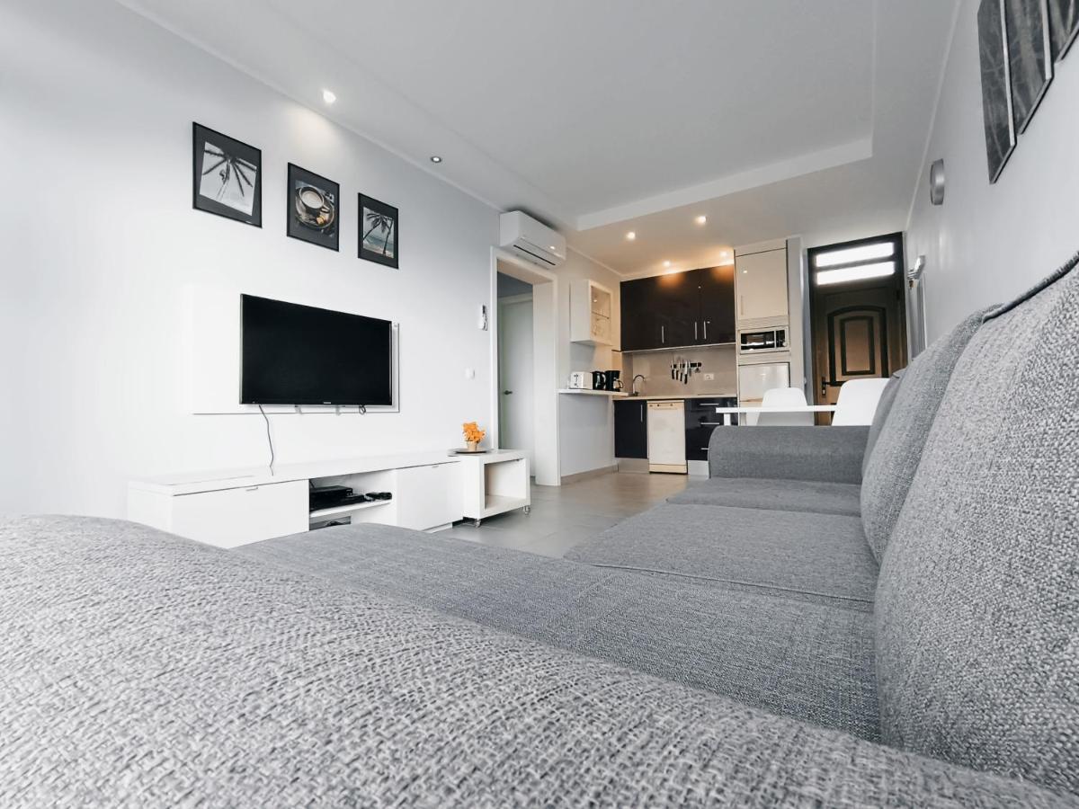 Apartment La Fiesta アロナ エクステリア 写真